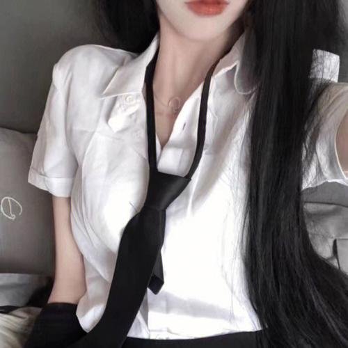 请爱我的女朋友